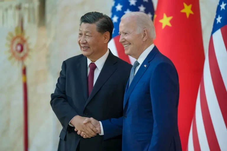 بايدن يسعى إلى إصلاح العلاقة الصينية -الأمريكية