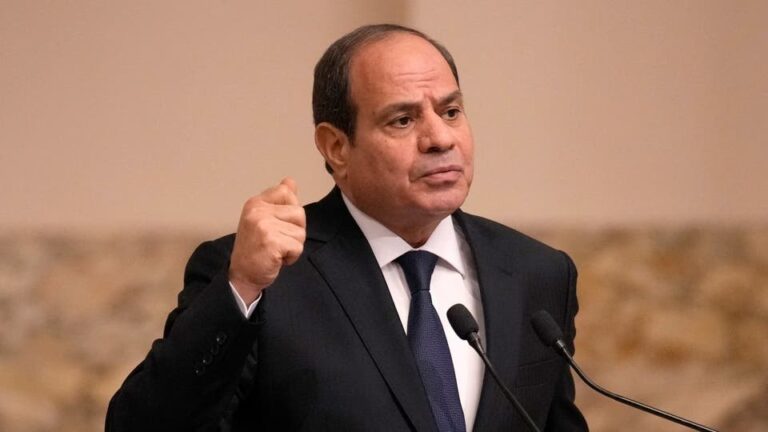 السيسي:”الوضع في غزة يتطلب وقفة جدية..و نحن نجدد إدانتنا للعدوان على القطاع”