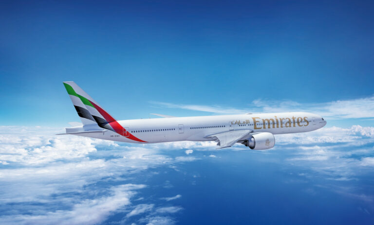 طيران الإمارات تستأنف خدمتها إلى بنوم بنه برحلة يومية عبر سنغافورة