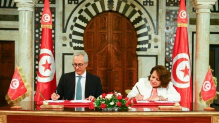 تونس توقع مذكرة تفاهم مع “أكوا باور” لتطوير مشروع الهيدروجين الأخضر