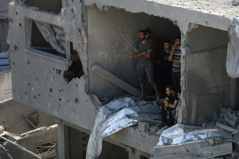 قصف إسرائيلي لمنزل في جباليا بغزة يوقع 10 قتلى ومصابين