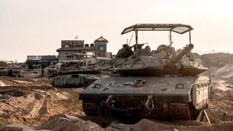 إسرائيل توسع حربها على غزة وتستولي على ربع مساحة القطاع