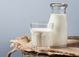 الحكومة تصدر قرارًا جديدًا حول مخزون الحليب الطازج المعقم لسنة 2025