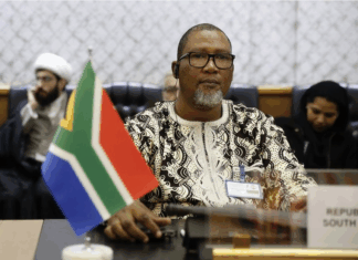 حفيد نيلسون مانديلا: الفلسطينيون يعيشون فصلاً عنصرياً أسوأ مما شهدناه في جنوب أفريقيا