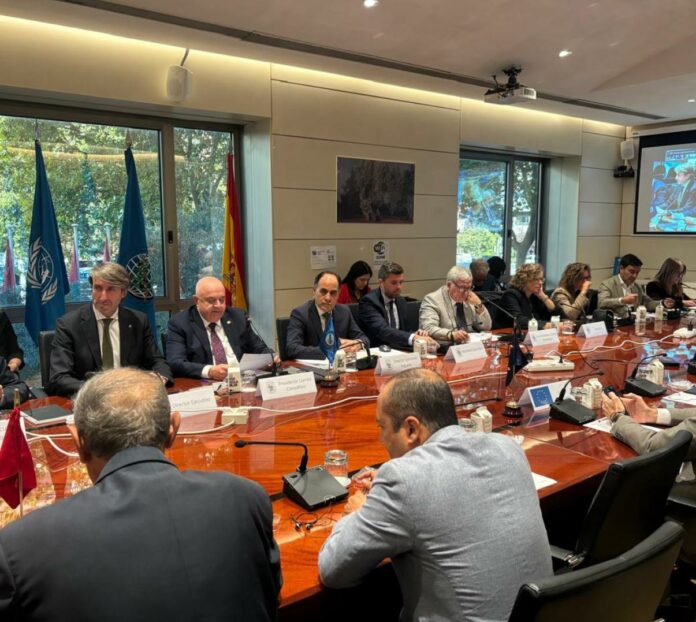 في مدريد..الاجتماع 65 للهيئة الاستشارية للمجلس الدولي للزيتون: السيد عبد السلام الواد يدعو إلى بلورة رؤية جديدة لتعاون الفاعلين  في قطاع زيت الزيتون