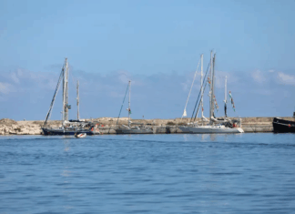 تقرير أمريكي: نتنياهو صادق على هجمات بطائرات مسيّرة استهدفت سفن أسطول الصمود في تونس