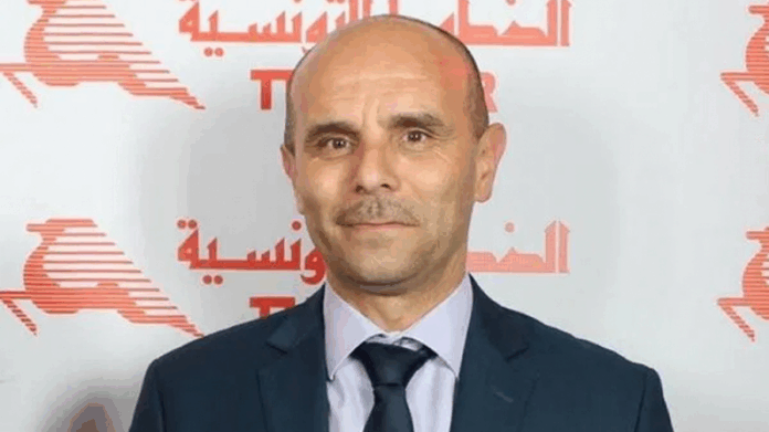 أحكام بالسجن ضد الرئيس المدير العام والكاتب العام السابقين للخطوط التونسية في قضية الشهائد المزورة