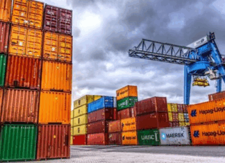 تقرير المالية: ارتفاع الواردات بـ5.4% وعجز تجاري بـ10.7 مليار دينار حتى سبتمبر 2025