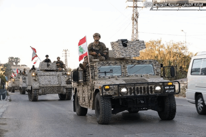 طلب الرئيس اللبناني جوزاف عون الخميس من الجيش التصدي لأي توغل إسرائيلي، بعد ساعات من مقتل موظف بلدي في قرية حدودية بجنوب البلاد، بنيران قوة عسكرية إسرائيلية.