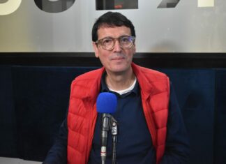 عمادة الأطباء تُشدد الرقابة على ظهور الأطباء في وسائل الإعلام ومواقع التواصل عمادة الأطباء تُشدد الرقابة على ظهور الأطباء في وسائل الإعلام ومواقع التواص