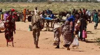 اتساع المعارك في السودان يدفع آلاف المدنيين إلى الفرار من شمال كردفان اتساع المعارك في السودان يدفع آلاف المدنيين إلى الفرار من شمال كردفان