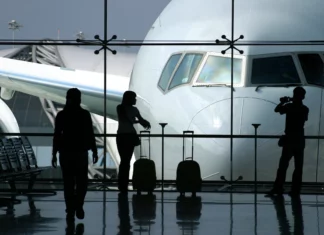 دراسة: 59% من التونسيين بالخارج لا ينوون العودة إلى تونس دراسة: 59% من التونسيين بالخارج لا ينوون العودة إلى تونس