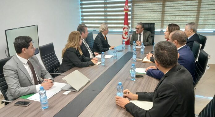 وزير الاقتصاد ورئيس TURKAL يبحثان فرص الاستثمار والشراكة في قطاع زيت الزيتون بتونس