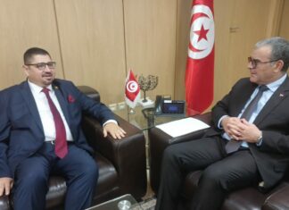 آفاق التعاون بين تونس ومركز التميز الإفريقي للأسواق الشاملة محور لقاء وزير الاقتصاد بالمدير التنفيذي لـ AIMEC آفاق التعاون بين تونس ومركز التميز الإفريقي للأسواق الشاملة محور لقاء وزير الاقتصاد بالمدير التنفيذي لـ AIMEC