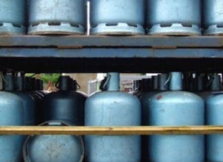 موزّعو قوارير الغاز المنزلي بالجملة يعلّقون نشاطهم لمدة يومين في جانفي 2026 موزّعو قوارير الغاز المنزلي بالجملة يعلّقون نشاطهم لمدة يومين في جانفي 2026