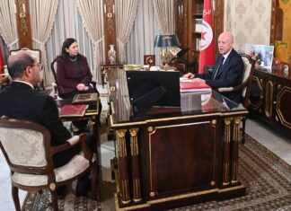 قيس سعيّد يدعو لإصلاح جذري للبنية التحتية والإسكان وتسريع إنجاز الأحياء السكنية الجديدة