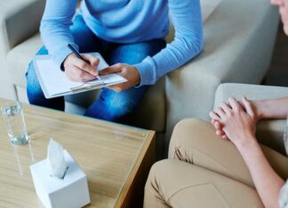 الغرفة النقابية لأخصائيي النفس الحركي بتونس تحذّر من تداعيات الفوترة الإلكترونية وتطالب باستثناء المهنة