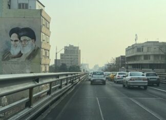 واشنطن تدعو مواطنيها إلى مغادرة إيران فورا