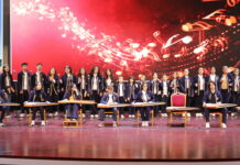 طائرات السلام تحلق في سماء تونس في افتتاح المهرجان الدولي للطائرات الورقية