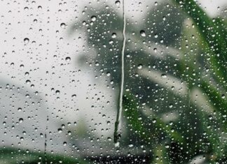 أمطار رعدية محليا غزيرة مع انخفاض في درجات الحرارة