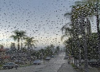 طقس اليوم: أمطار رعدية غزيرة ورياح قوية تصل إلى 70 كلم/س بهذه المناطق